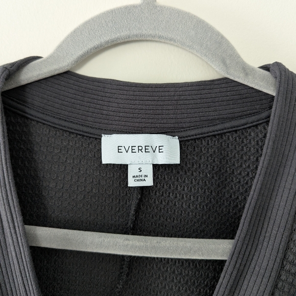 Evereve Delia Waffle Knit Surplice Pullover Top Front Wrap V-Neck - Picture 3 of 9